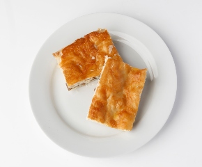 Hojaldre relleno de Champis y Jamon